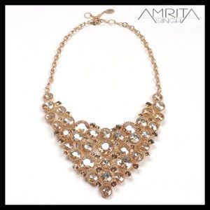 AMRITA SINGH Agatha Bib Necklace
Color: Citrine